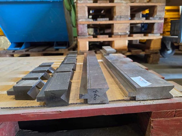Kantbank gereedschap - afbeelding 2 van  2