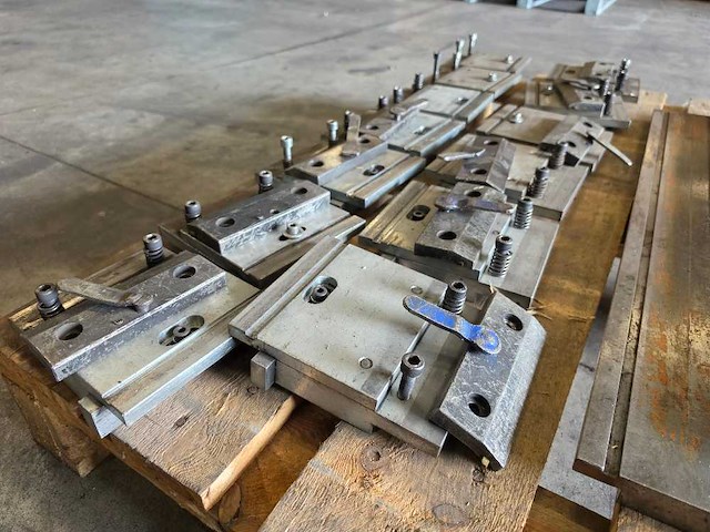 Kantbank gereedschap - afbeelding 4 van  4