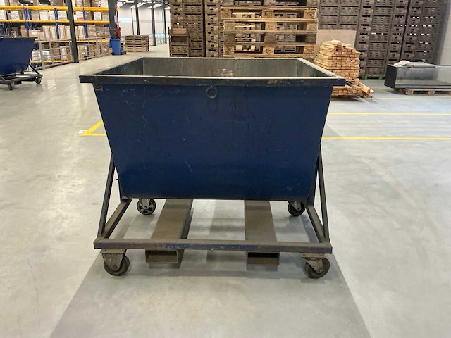 Kantelbak (1000 liter) - afbeelding 2 van  6