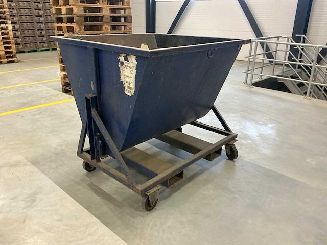 Kantelbak (1000 liter) - afbeelding 3 van  6