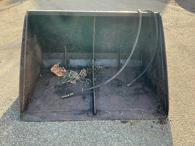 Kantelbak heftruck - afbeelding 3 van  13