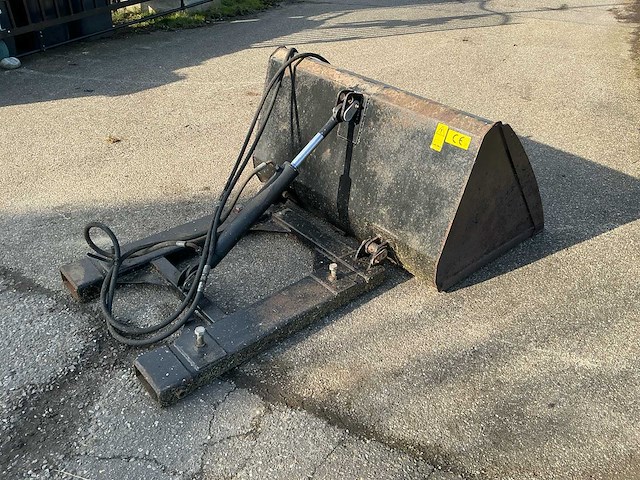 Kantelbak heftruck - afbeelding 11 van  13