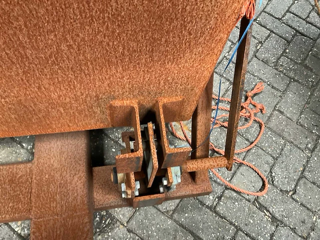 Kantelbak - afbeelding 8 van  8