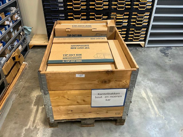 Kantelbakken t.b.v. vakkenkast - afbeelding 2 van  7