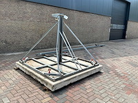 Kantelbare lichtmast op stelconplaat - afbeelding 3 van  5
