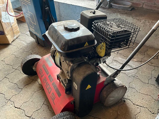 Kantensnijder & verticuteermachine - afbeelding 11 van  15