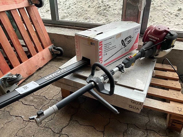 Kantentrimmer & elektrische heggenschaar - afbeelding 1 van  7