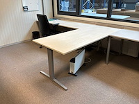 Kantine- en kantoorinventaris - afbeelding 8 van  11