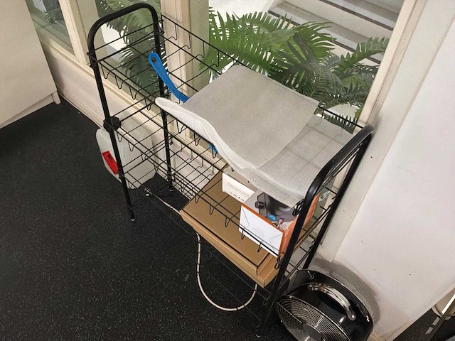 Kantine-, kantoor- en schoonmaakinventaris - afbeelding 15 van  31