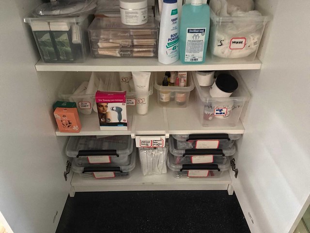 Kantine-, kantoor- en schoonmaakinventaris - afbeelding 18 van  31