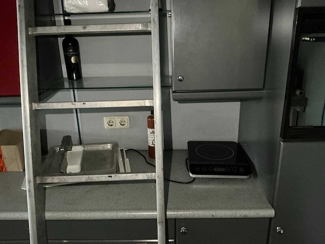 Kantine-inventaris - afbeelding 15 van  22