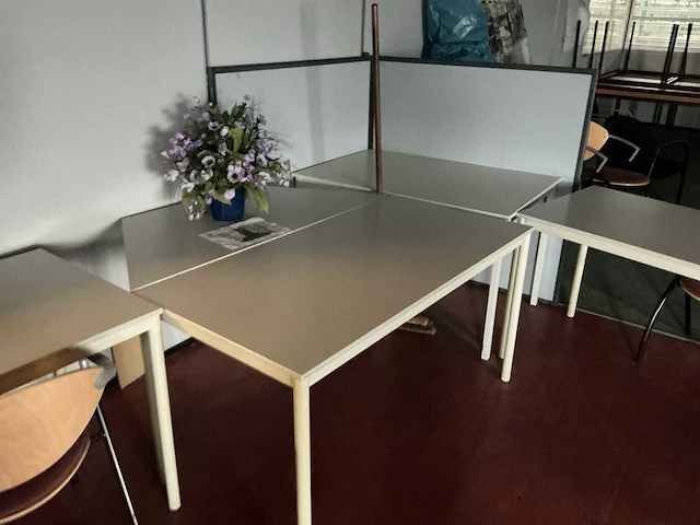 Kantine-inventaris - afbeelding 12 van  22