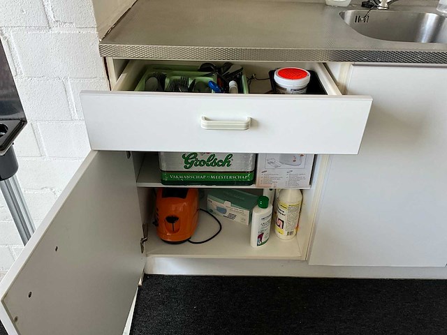 Kantine-inventaris - afbeelding 6 van  7