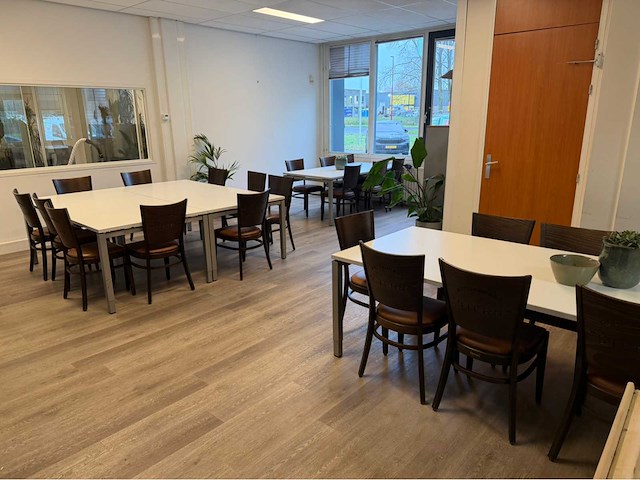 Kantine-inventaris - afbeelding 1 van  9