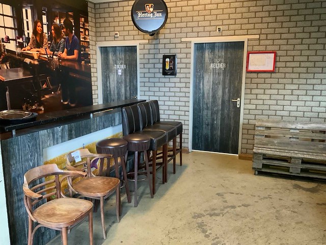 Kantine-inventaris - afbeelding 1 van  30