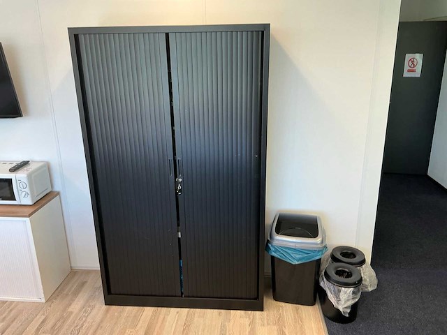 Kantine meubilair - afbeelding 5 van  8