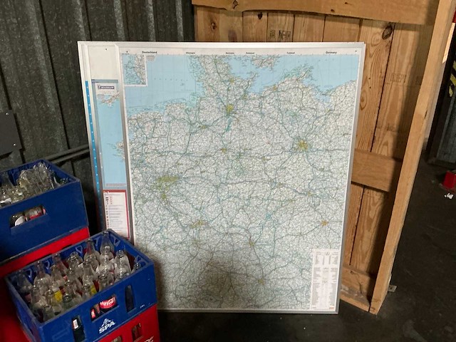 Kantine stoelen en divers - afbeelding 3 van  4