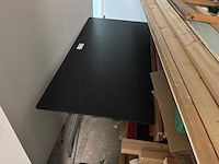 Kantine tafel en overig inventaris - afbeelding 7 van  7