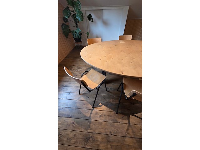 Kantine tafel met 6 stoelen - afbeelding 2 van  5