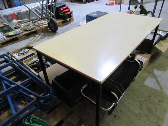 Kantine tafel - afbeelding 1 van  3