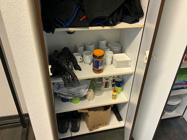 Kantineinventaris - afbeelding 5 van  8