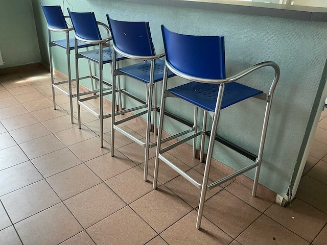 Kantinemeubilair - afbeelding 3 van  3