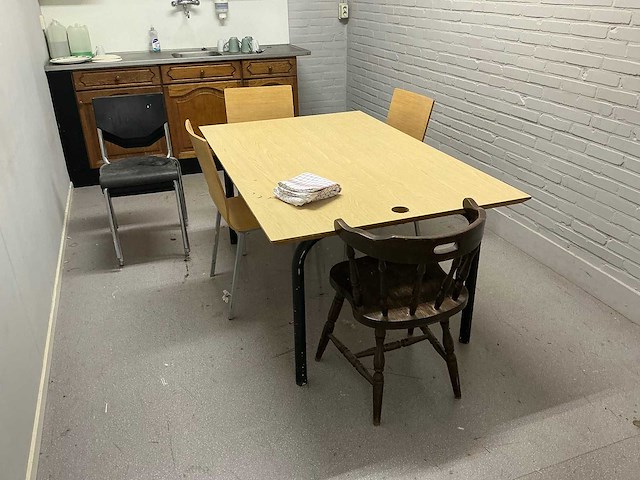 Kantineset - afbeelding 1 van  5