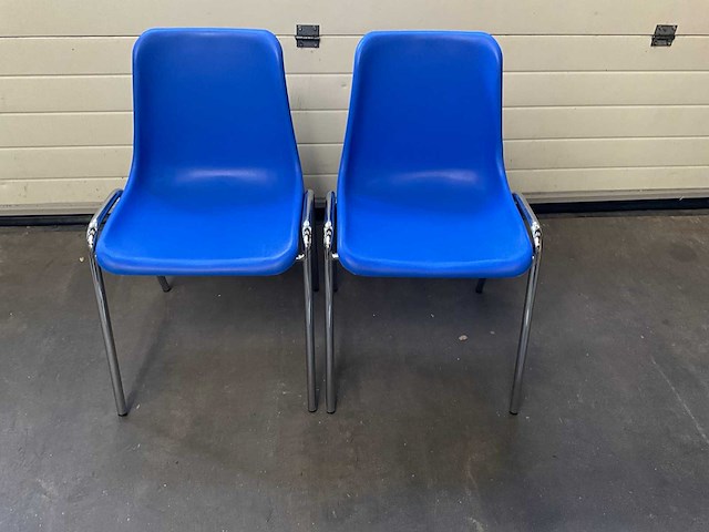 Kantinestoel blauw met chrome onderstel (100x) - afbeelding 4 van  6