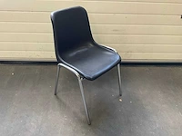 Kantinestoel zwart met chrome onderstel (100x) - afbeelding 2 van  5