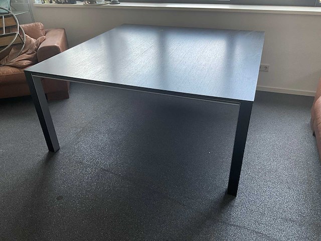 Kantinetafel 160 x 160 cm - afbeelding 1 van  4