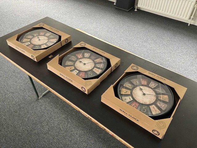 Kantinetafel en bank - afbeelding 7 van  9