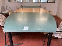 Kantinetafel en stoelen - afbeelding 3 van  5