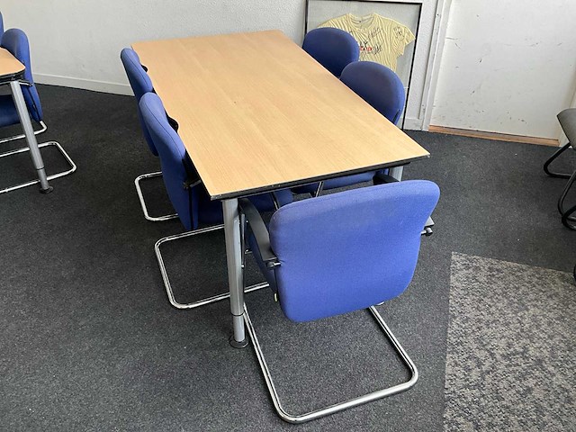Kantinetafel met 12 stoelen (2x) - afbeelding 3 van  5
