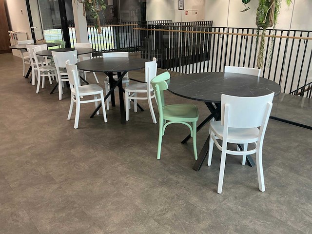 Kantinetafel met 3 stoelen (4x) - afbeelding 2 van  10