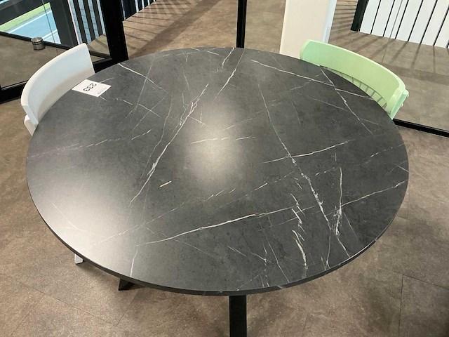 Kantinetafel met 3 stoelen (4x) - afbeelding 4 van  10