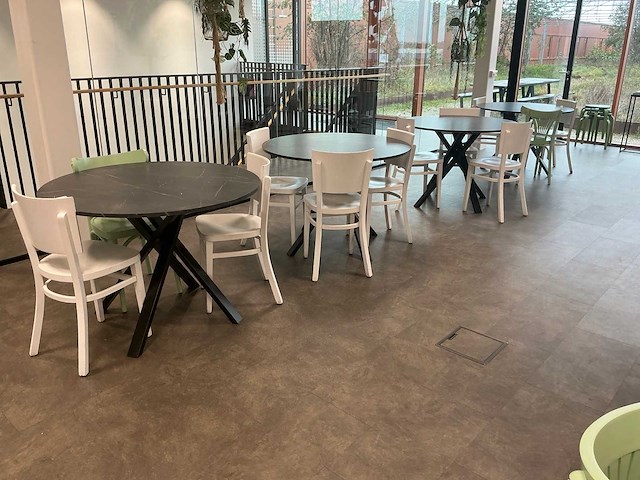 Kantinetafel met 3 stoelen (4x) - afbeelding 10 van  10