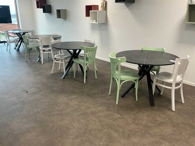 Kantinetafel met 3 stoelen (4x) - afbeelding 10 van  10