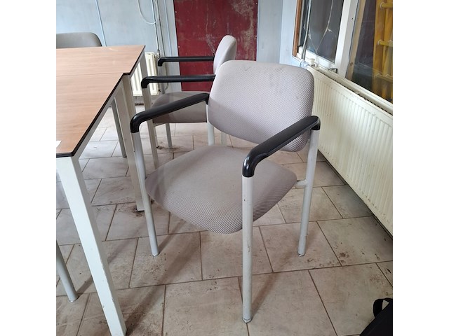 Kantinetafel met 6 stoelen - afbeelding 3 van  4
