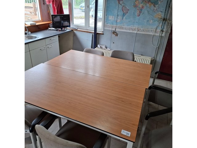 Kantinetafel met 6 stoelen - afbeelding 4 van  4