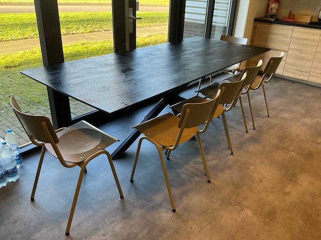 Kantinetafel met stoelen - afbeelding 1 van  4