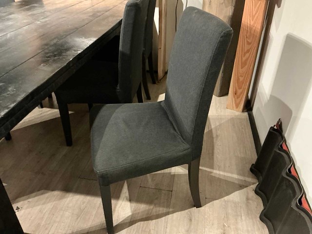 Kantinetafel met stoelen - afbeelding 2 van  3