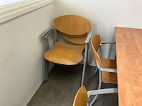 Kantinetafel met stoelen - afbeelding 2 van  4