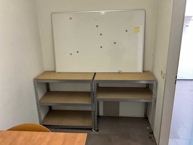 Kantinetafel met stoelen - afbeelding 4 van  4