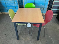 Kantinetafel met stoelen - afbeelding 3 van  3