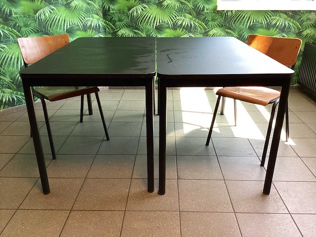 Kantinetafel + stoelen - afbeelding 3 van  9