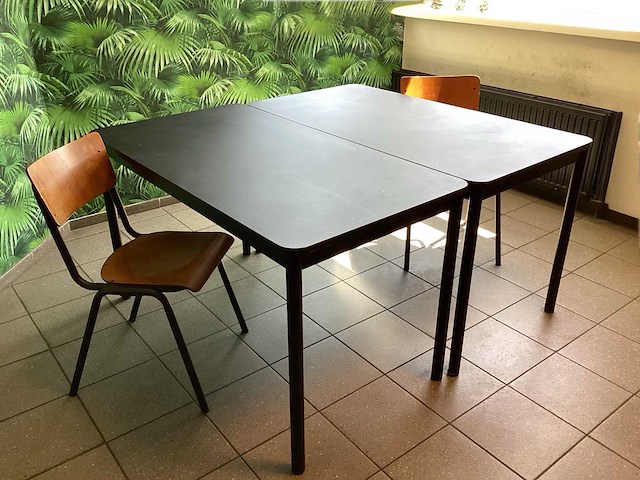 Kantinetafel + stoelen - afbeelding 9 van  9