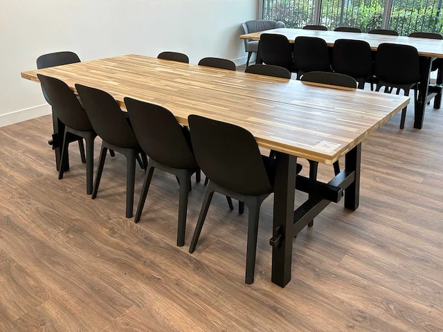 Kantinetafel + stoelen - afbeelding 1 van  3