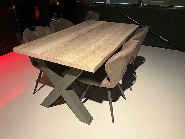 Kantinetafel - afbeelding 1 van  7