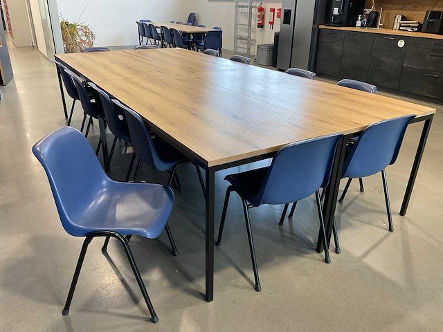 Kantinetafels en -stoelen - afbeelding 1 van  9