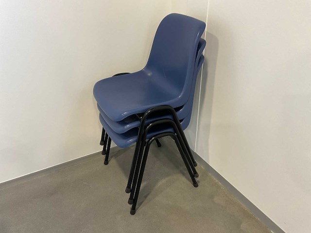 Kantinetafels en -stoelen - afbeelding 7 van  9